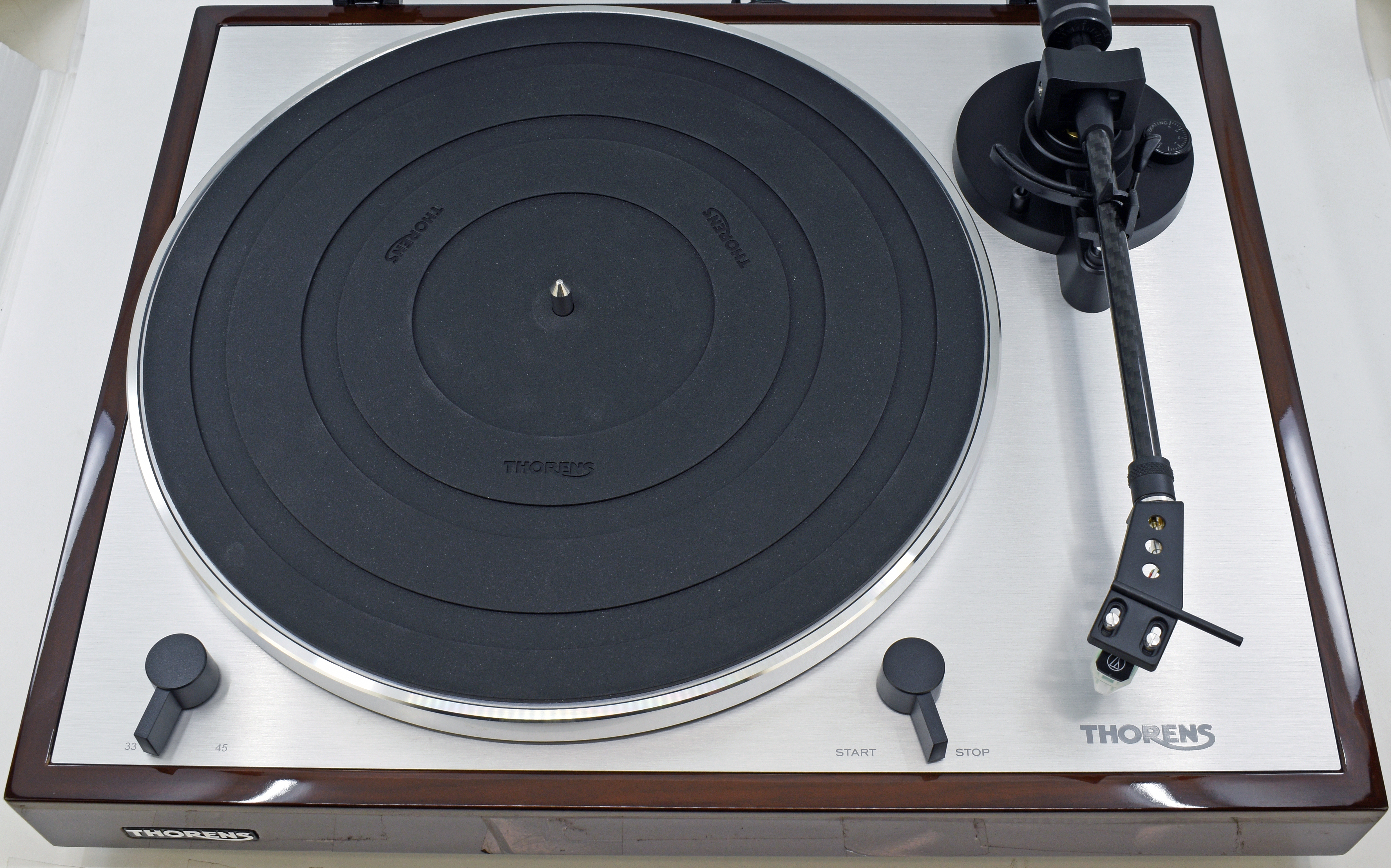 Thorens TD 402 DD Direct-Drive Turntable with Cartridge (High-Gloss Walnut) - Image 3