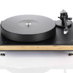 Clearaudio Performance DC AiR Wood Turntable - Image 2