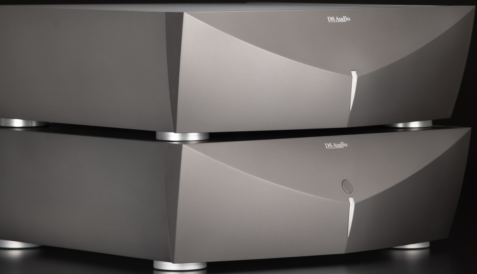 DS Audio DS Grand Master Phono Stage/Equalizer for Optical Cartridge, product image from Hifiheaven