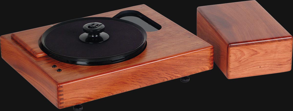 SOTA Cosmos Total Eclipse Turntable, product image from Hifiheaven