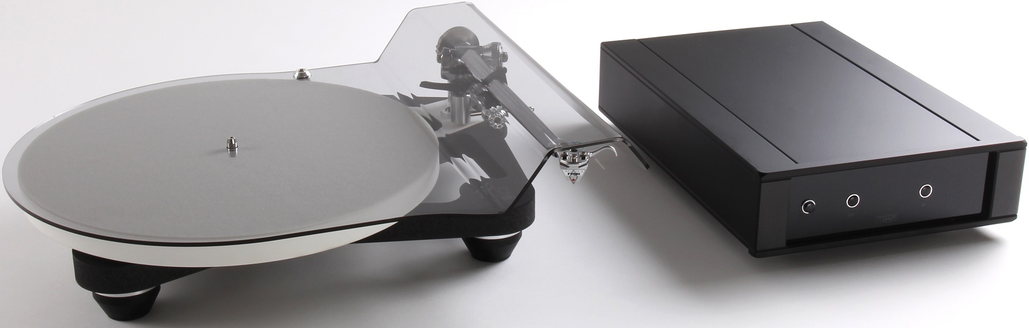 Rega Planar 10 Turntable with P10 PSU (Polaris Grey), product image from Hifiheaven