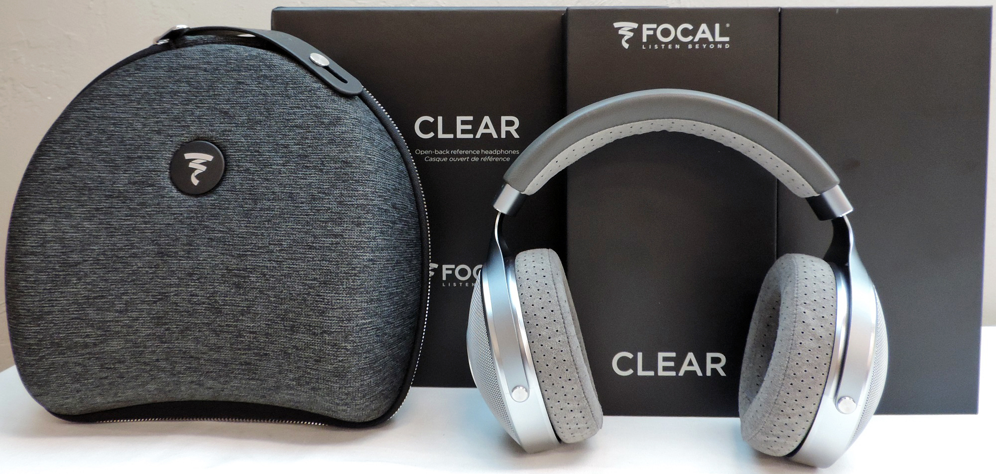 FOCAL CLEAR Open Circumaural Over-Ear High-Res Headphones