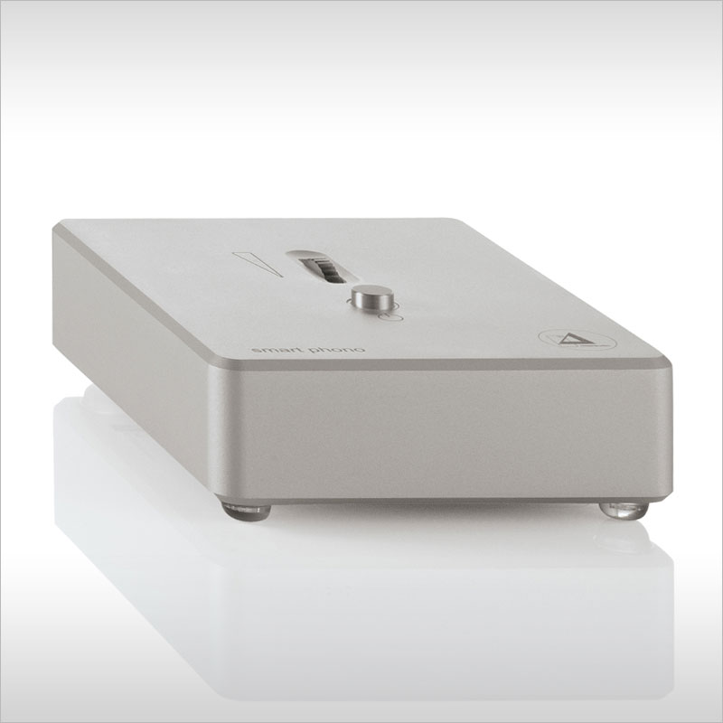 Clearaudio Smart Phono v2 Phono Stage (Silver), product image from Hifiheaven