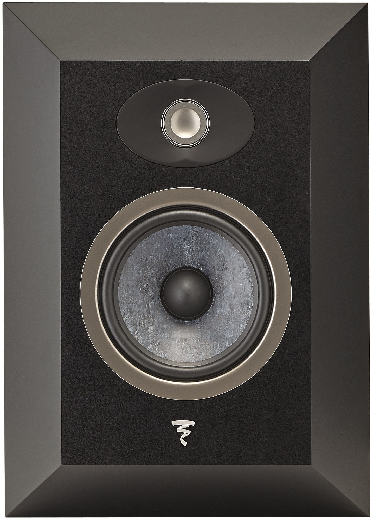 FOCAL Theva Surround 2-way Closed Surround Speaker, product image from Hifiheaven