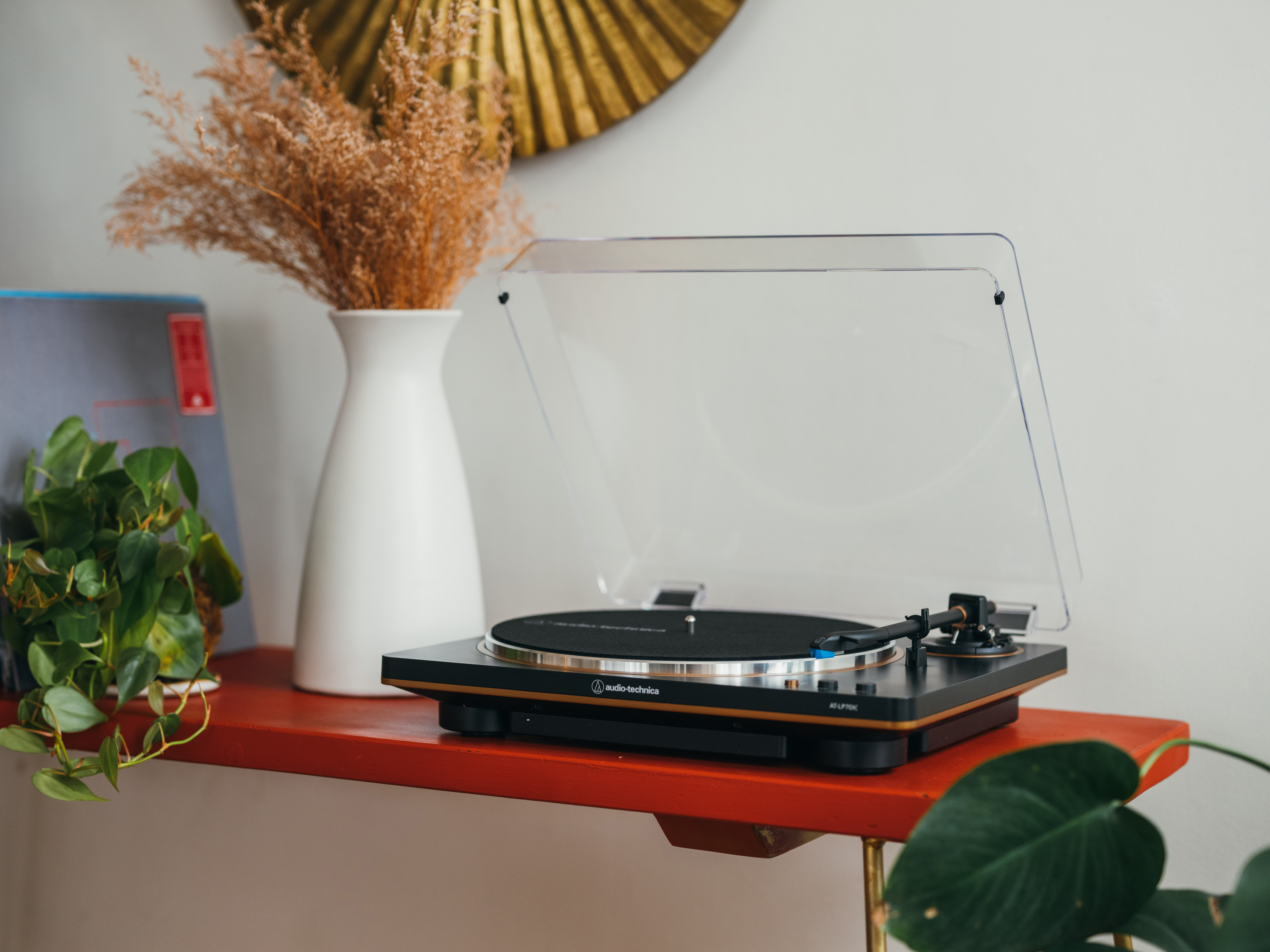 Audio-Technica AT-LP70X-BZ Fully Automatic Belt-Drive Turntable