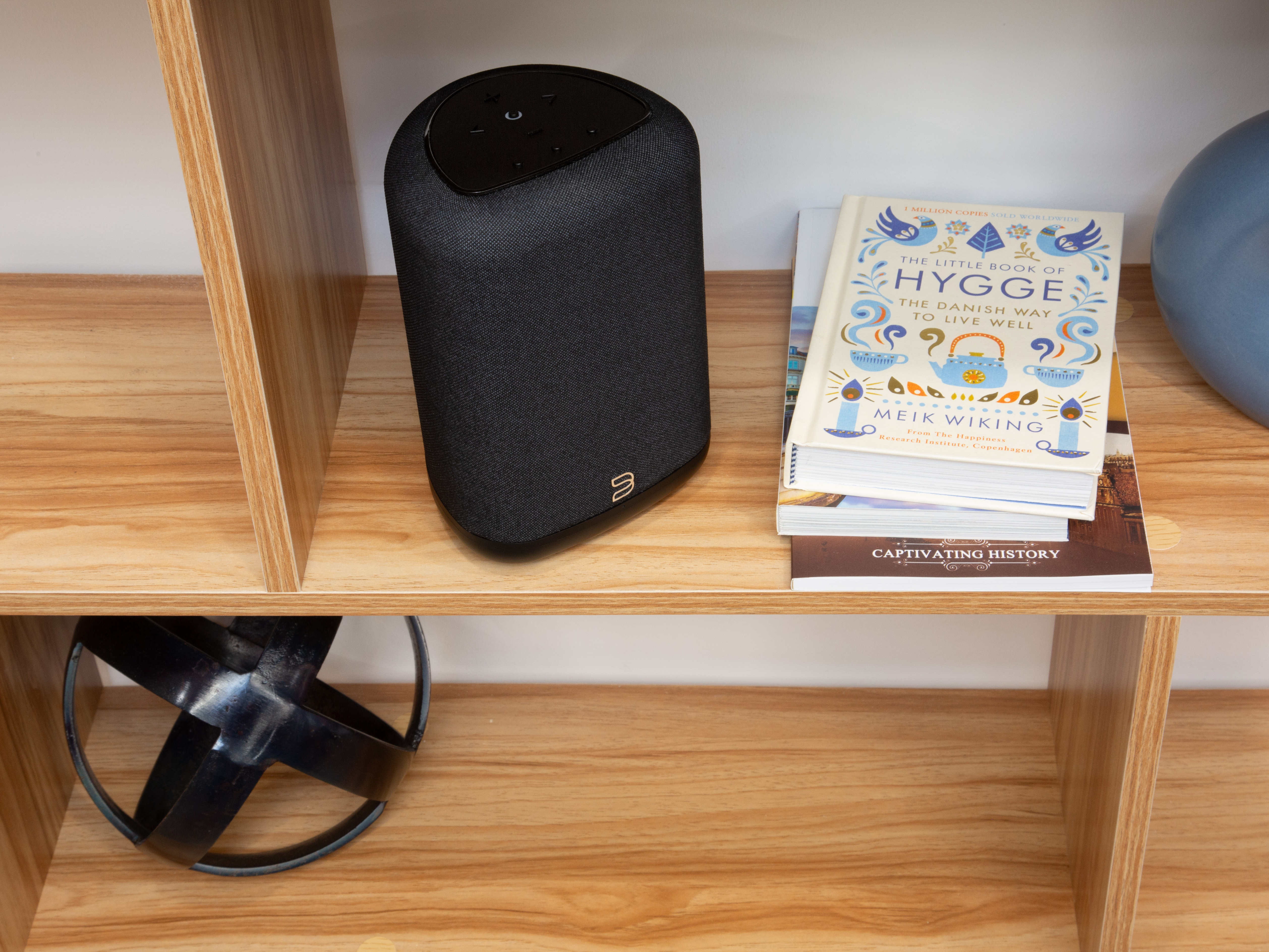 Bluesound PULSE FLEX P130 Portable Wireless Multi-Room Music Streaming Speaker (Black) - Image 7