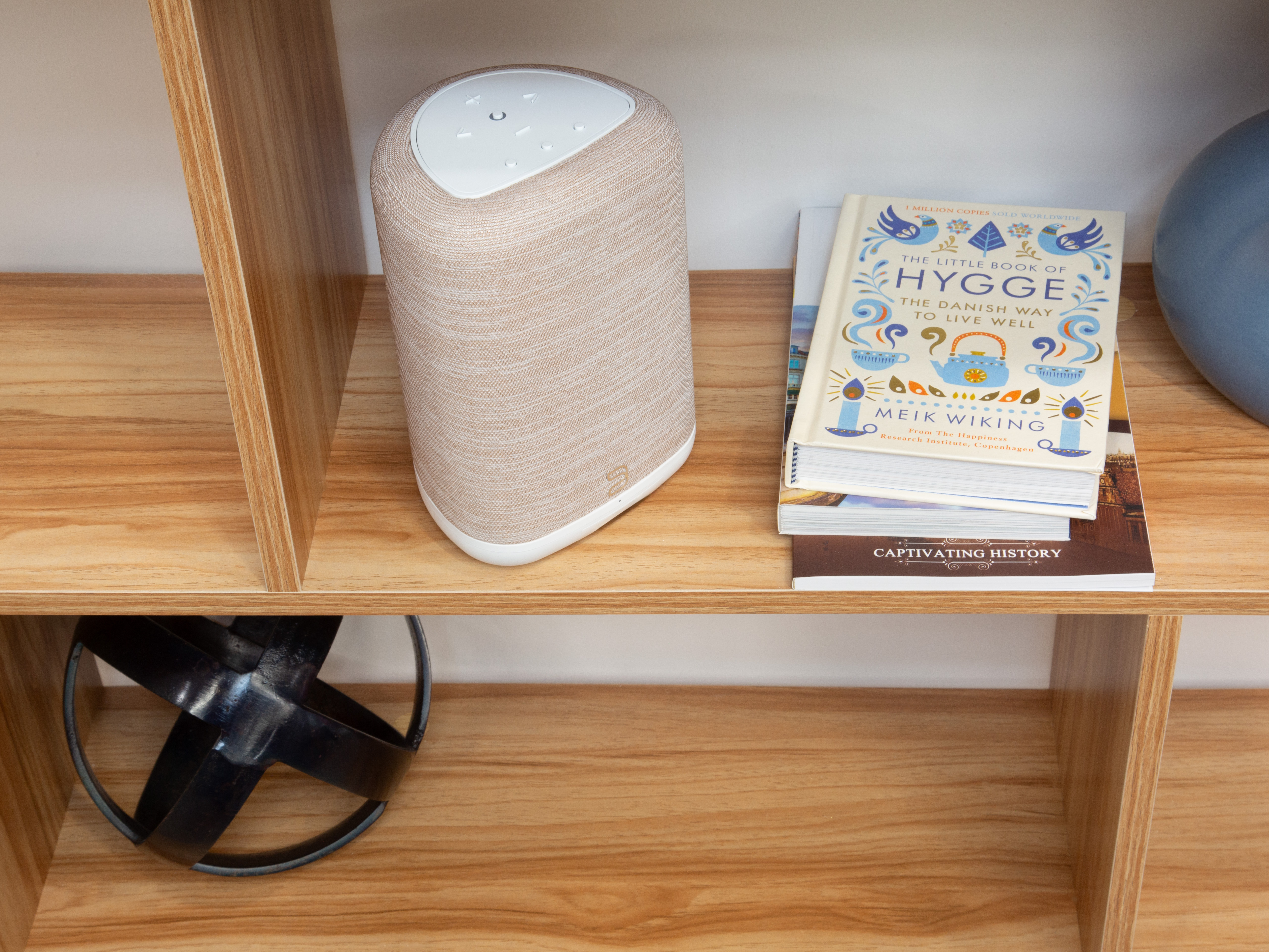 Bluesound PULSE FLEX P130 Portable Wireless Multi-Room Music Streaming Speaker (Tan) - Image 7