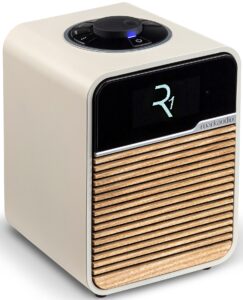 Ruark Audio R1 MK4 Deluxe Bluetooth/USB/FM Radio (Light Cream)