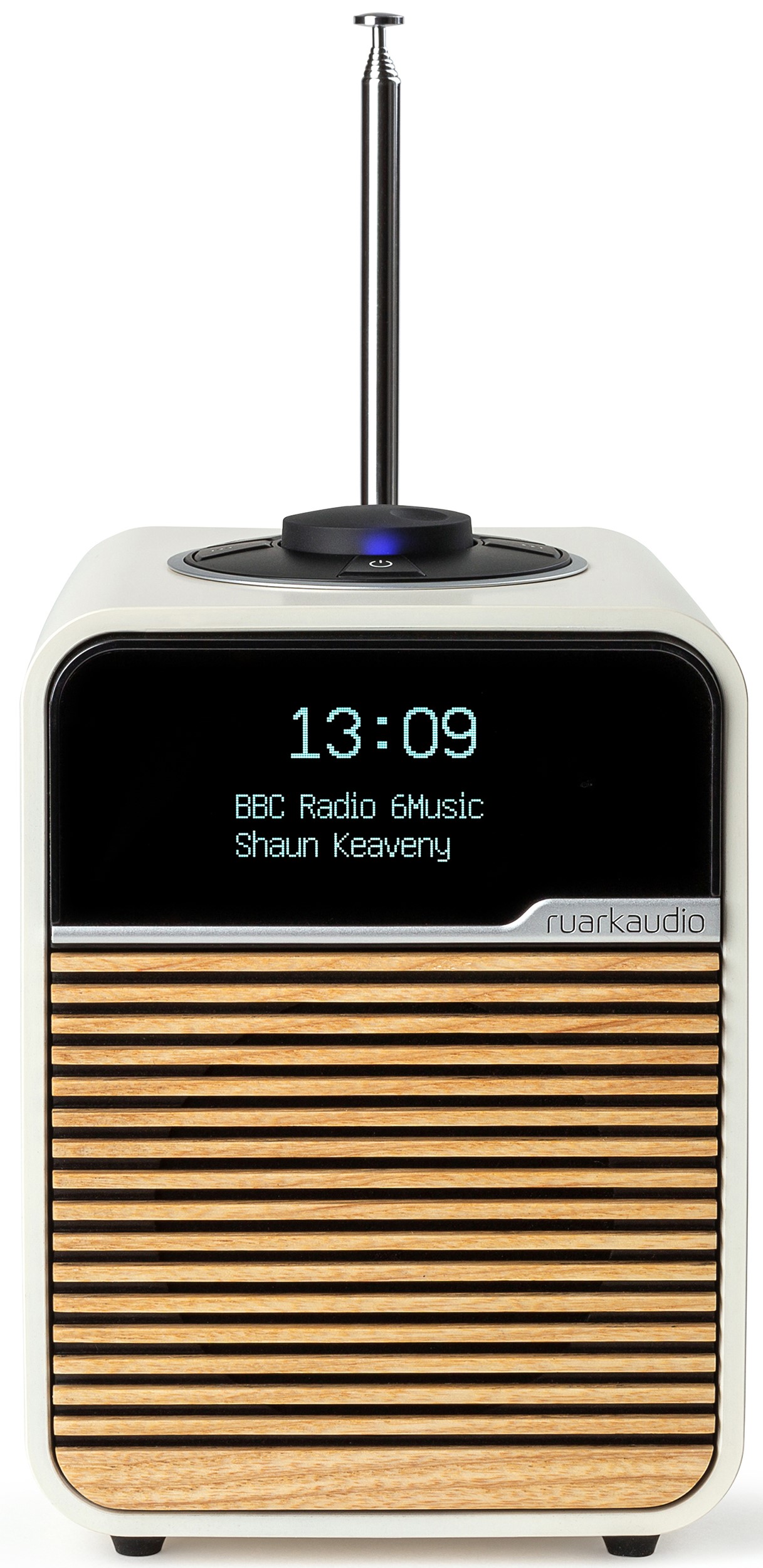Ruark Audio R1 MK4 Deluxe Bluetooth/USB/FM Radio (Light Cream) - Image 4