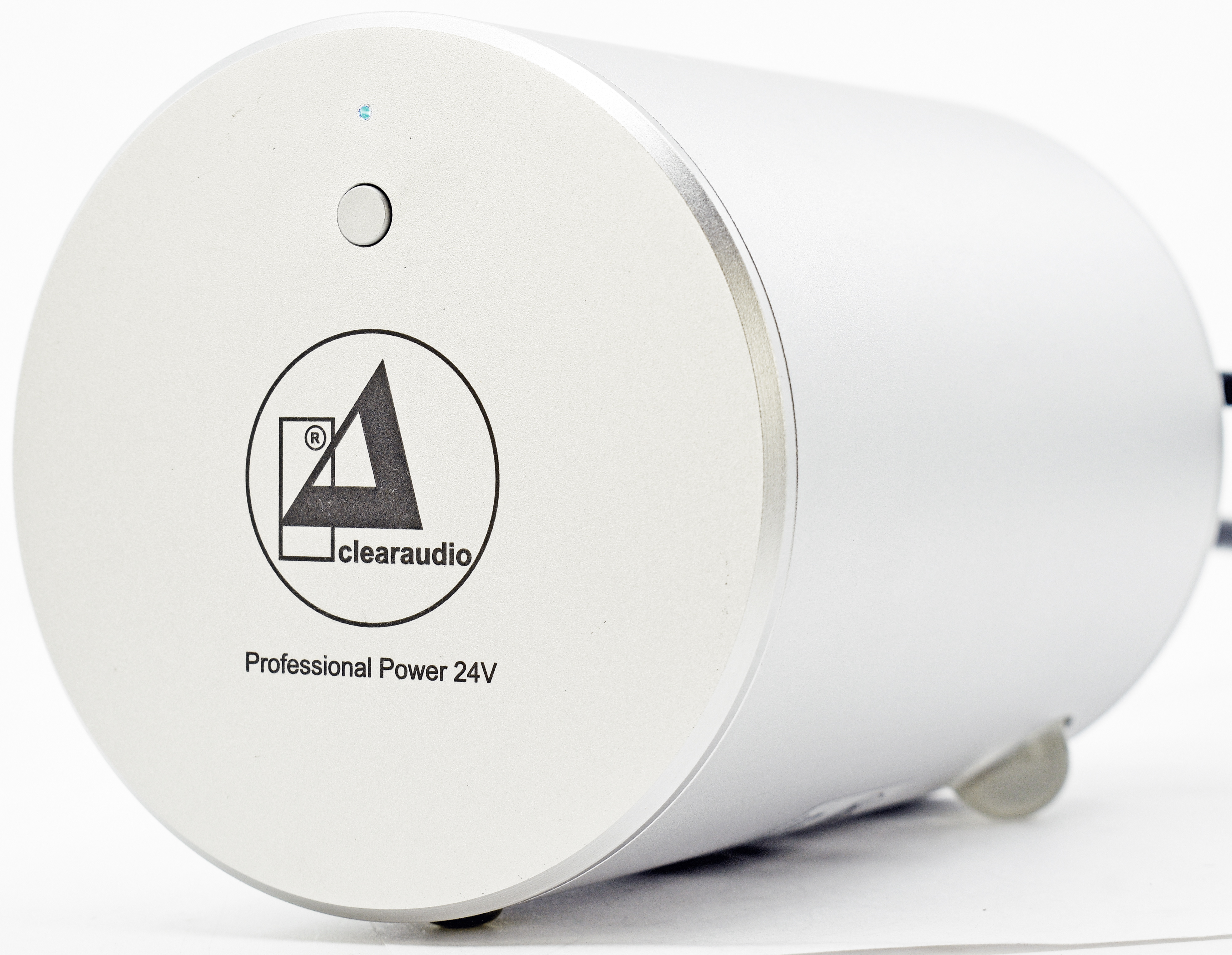 Clearaudio PROFESSIONAL POWER 24V transformer-based DC power supply (Silver), product image from Hifiheaven