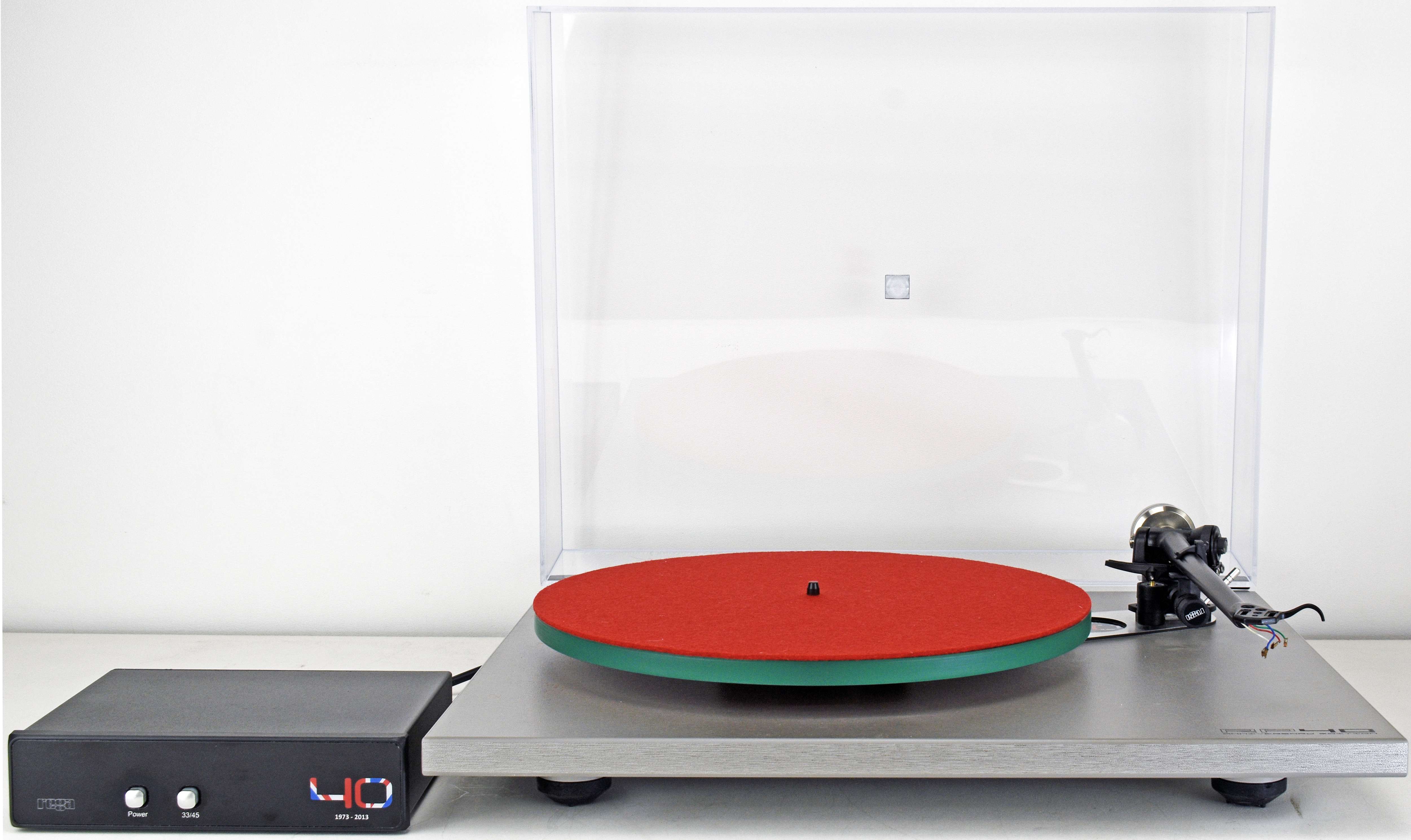Rega RP40 Limited-Edition 40th-Anniversary Turntable